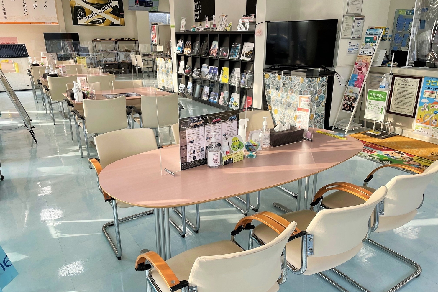 飯村_店舗内観1
