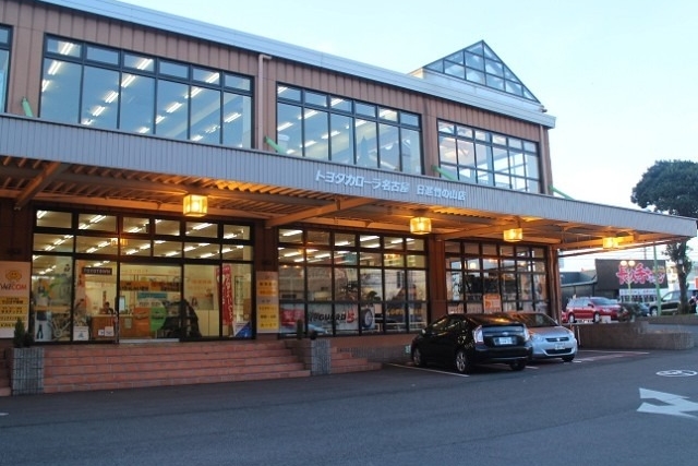 日進竹の山店