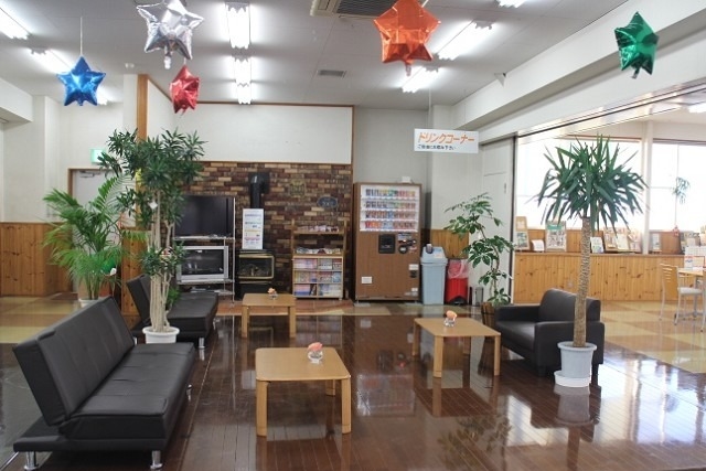 日進竹の山店