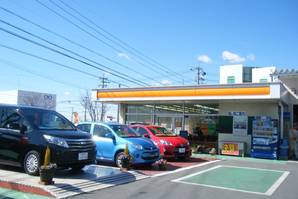 岡崎上地店