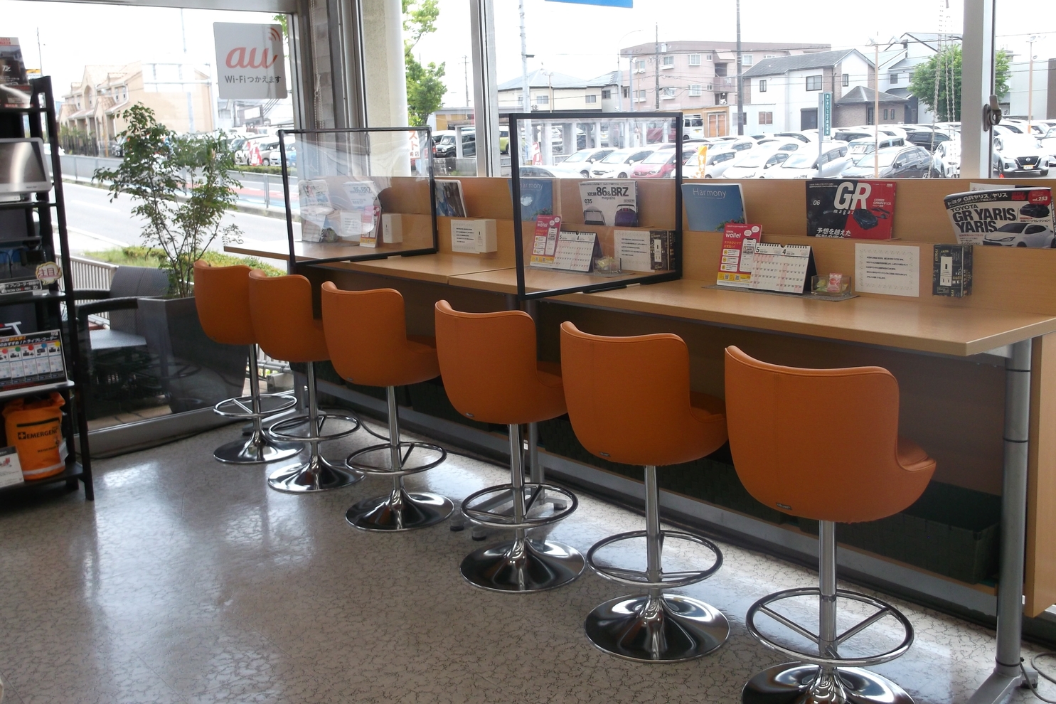岡崎⑥店内カウンター