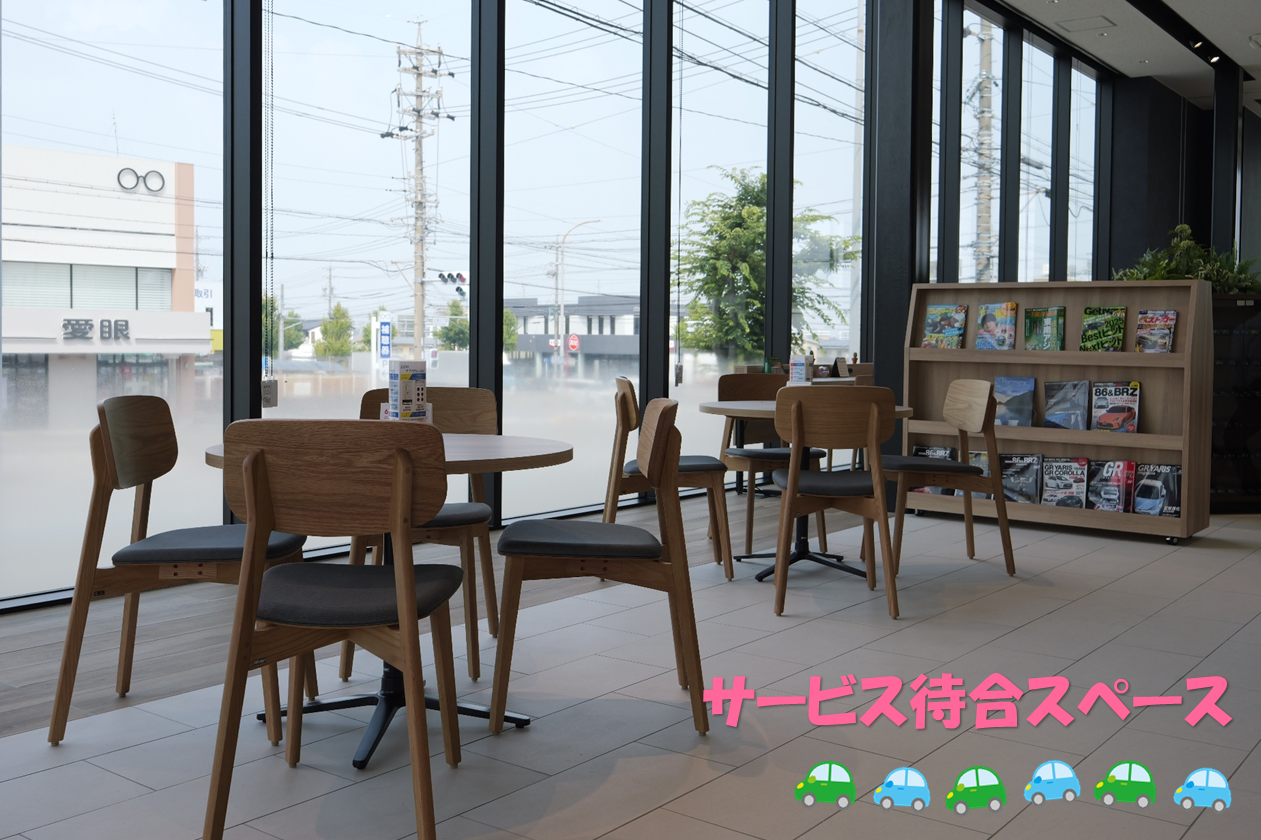 岡崎上地_待合スペース