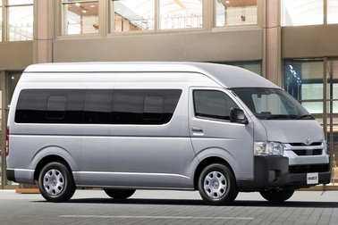 COMMUTER・2WD・2800ディーゼル・GL